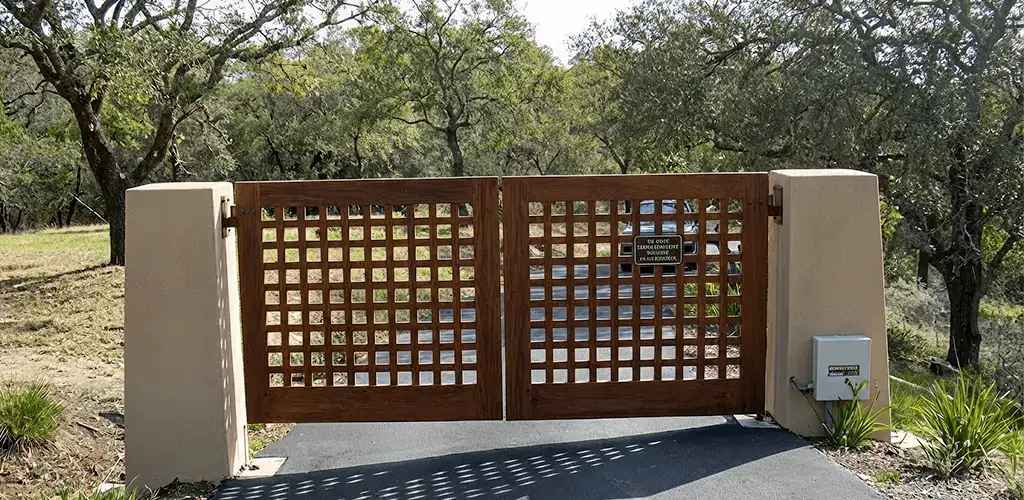 Driveway gate installation for a residential property in Detroit, MI